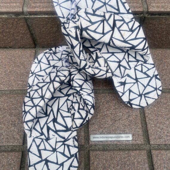 Sandal Batik Wanita