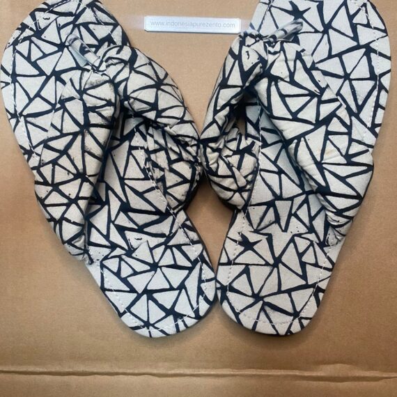 Sandal Batik Wanita