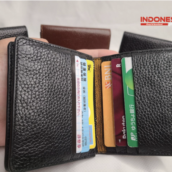 Card Holder