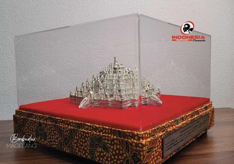 Miniatur Borobudur