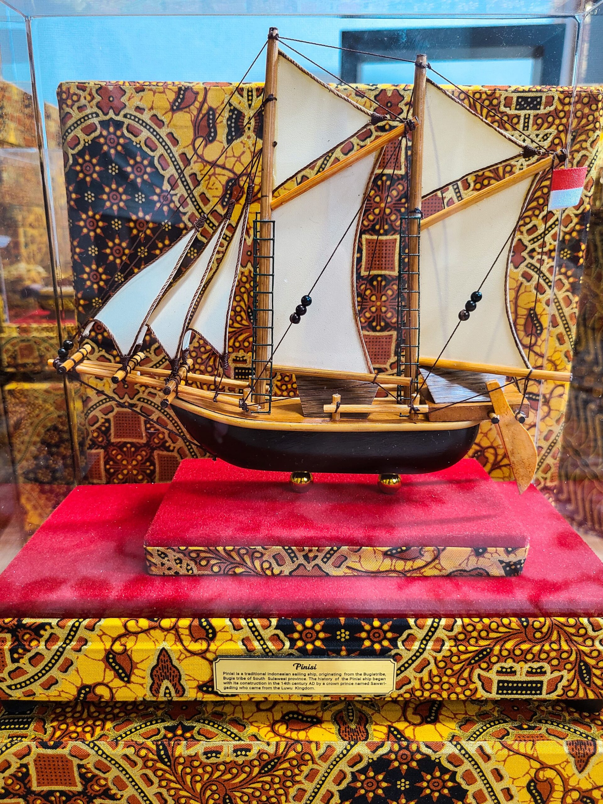 Kapal Layar Box Akrilik - Image 7