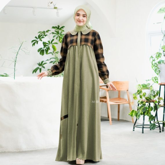 Avilla Dress Mom