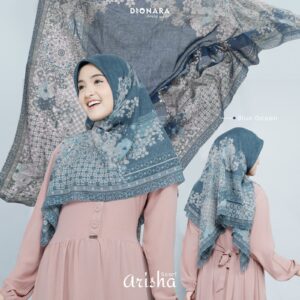 Arisha Scarf by Dionara