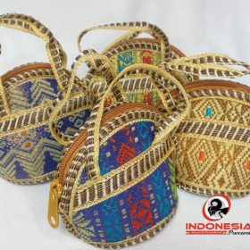 Dompet Koin Songket