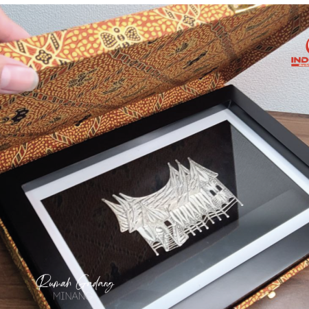 Rumah Gadang Freme Box Exlusive