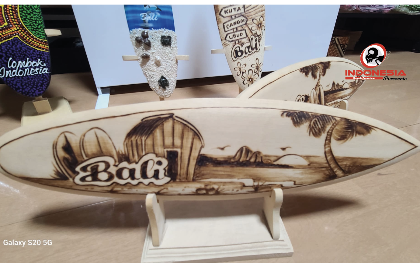 Hiasan Meja Slancar Bali - Image 2