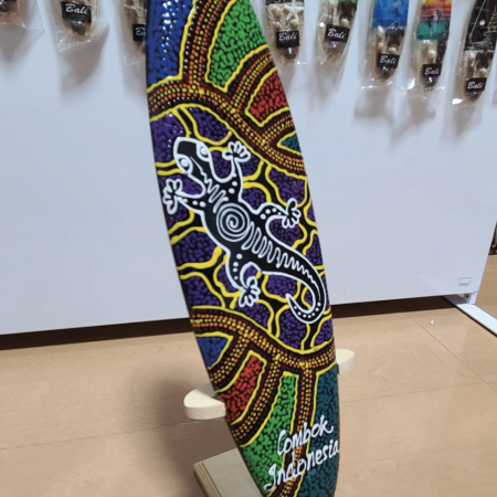 Hiasan Meja Slancar Lombok (40cm)