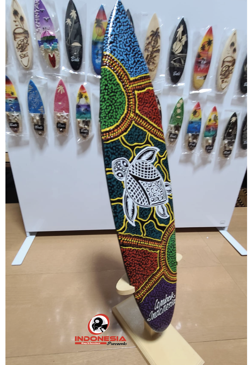 Hiasan Meja Slancar Lombok (40cm) - Image 3