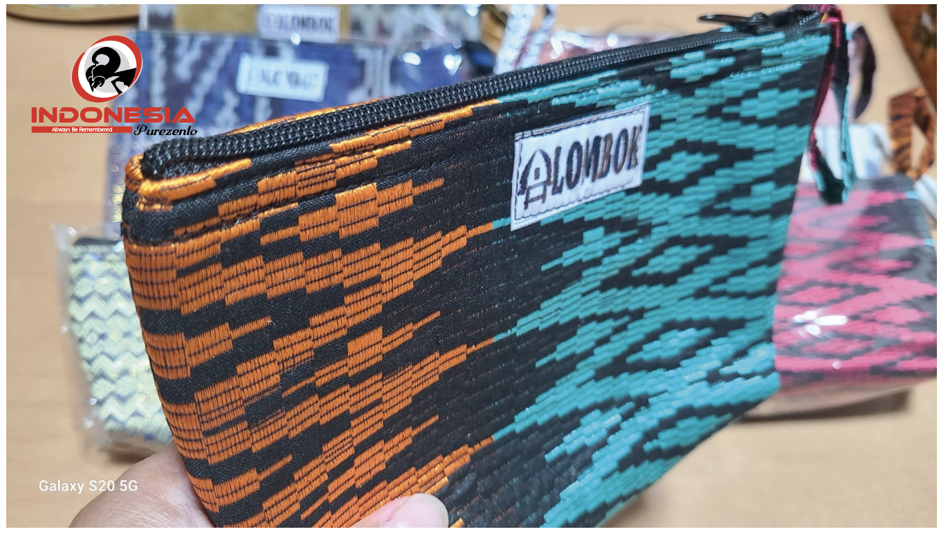 Dompet Songket Desa Sade (Sett 3pcs) - Image 8