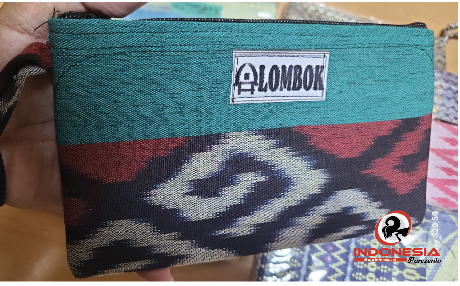 Dompet Songket Desa Sade (Sett 3pcs) - Image 4