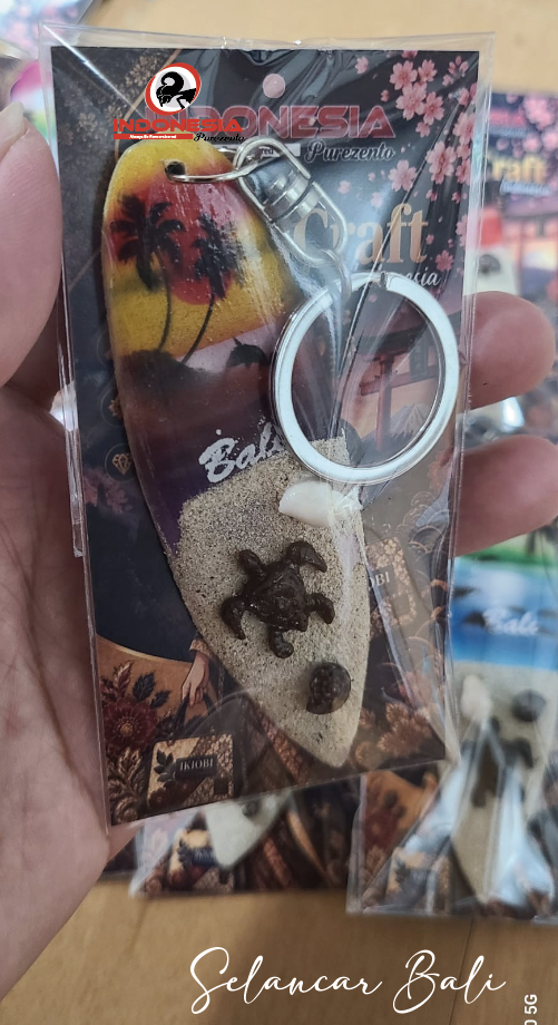 Gantungan Kunci Selancar Bali Pasir
